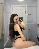 Анкета проститутки Надюша - метро Хамовники, возраст - 26